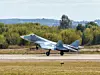 Die Suchoi Su-57, NATO-Codename Felon, ist ein russisches Tarnkappen-Mehrzweckkampfflugzeug.