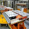 Die Batteriefertigung in Deutschland sollte auf hierzulande neu erforschte Technologien wie Lasertrocknung oder dry coating setzen, um einen Wettbewerbsvorteil zu erlangen. Im Bild ist die Batteriefertigung bei VW im Werk Braunschweig zu sehen.
