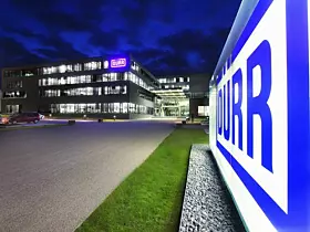 4,63 Milliarden Umsatz hat Dürr 2023 gemacht - Platz 15. Im Vorjahr waren es 4,31 Milliarden Euro und Platz 13.