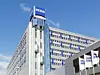 Zeiss (Semiconductor Manufacturing Technology und Industrial Quality & Research) erzielte im Maschinen- und Anlagenbau-relevanten Bereich einen Umsatz von 4,82 Milliarden Euro und landet damit auf Platz 11 (Vorjahr: 4,1 Milliarden Euro, Platz 12).