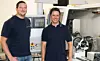 Christoph Jenzer, Geschäftsleitung (li., Leitung AVOR) und Edgar Stich, Geschäftsleitung (Leitung Produktion) vor einer der vielen Studer Maschinen bei der Ingold Tools AG