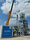 2,8 x 2,4 x 9,6 Meter großen und 9,2 Tonnen schwere H2dry Anlage vom Industriedienstleister Bilfinger