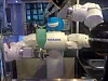 Roboterbarkeeper arbeitet bei Yaskawa