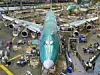 Gebaut wurde die 747 in den riesigen Hallen von Boeing in Everett, was den Ort im US-Bundesstaat Washington zu einem Synonym für den Flugzeughersteller machte. Im Bild die Fertigung eines 747-8 Frachters.