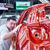 Audi Produktion in China, Arbeiter bei der Qualitätskontrolle