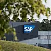 Firmengebäude mit dem Logo von SAP
