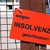 wegen INSOLVENZ geschlossen - Schild am Werkstor