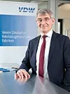 Franz-Xaver Bernhard ist Vorsitzender des Vereins Deutscher Werkzeugmaschinenfabriken (VDW) und im Vorstand der Hermle AG zuständig für Vertrieb, Forschung und Entwicklung.