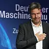 Vize-Kanzler und Bundeswirtschaftsminister Robert Habeck auf dem Maschinenbau-Gipfel 2022.