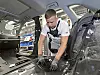 Audi-Produktion: Rückenschonend arbeiten mit dem Exoskelett-3