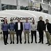 Zeppelinartige Roboloon-Luftschiffdrohne und Roboloon-Team