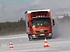 Trotz der harten Bedingungen ist es für MAN kein Problem, Mitarbeiter für die Wintertests zu finden.