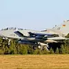 Ein Panavia Tornado der Luftwaffe bei der Landung auf dem Fliegerhorst Büchel - Saab hat den Auftrag erhalten, die Radarwarner der deutschen Tornado-Flotte zu verbessern.