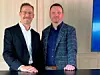 Dr. Christian Geiss, Geschäftsführer der clockworkX GmbH, und Josef Overberg, Geschäftsführer der Cadfem Germany GmbH (v.l.) vereinbarten eine strategische Partnerschaft, um mittelständische Unternehmen gemeinsam bei den Themen Funktionale Sicherheit und Cybersecurity zu unterstützen.