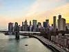 Manhattan Skyline mit Brooklyn Bridge