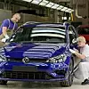 Produktion des VW-R-Golfs. Die Volkswagen-Mitarbeiter erhalten dieses Jahr eine höhere Erfolgsprämie im Vergleich zum Vorjahr.