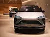 Neues Elektroauto von Nio in einem Ausstellungsraum