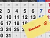 Kalender mit Post-it auf dem Kurzarbeit steht