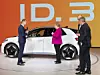 Angela Merkel bei VW auf der IAA