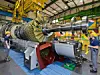 Blick in das Siemens Gasturbinenwerk in Berlin
