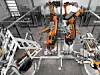 Versuchsanlage mit Kuka Robotern, die mittles Gleichstrom betrieben werden