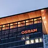 Die Osram Firmenzentrale in München im Dunkeln