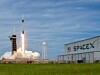SpaceX, die Weltraumfirma von Tech-Unternehmer Elon Musk schafft den bisher größten Börsengang, der reichste Mensch der Welt wird damit auch zum ersten Billionär.