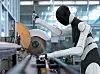 Der neue 'World Robotics 2025' Report zur Industrie-Robotik zeigt, dass sich die Zahl der weltweit installierten Industrie-Roboter innerhalb von zehn Jahren mehr als verdoppelt hat. Humanoide Roboter werden heute zwar noch nicht massiv eingesetzt, aber ihre seriöse Produktion ist in Vorbereitung.