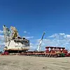 Die Verlagerung einer 3.100 Tonnen schweren Marion 8050-Dragline mit selbst fahrenden modularen Transportern.