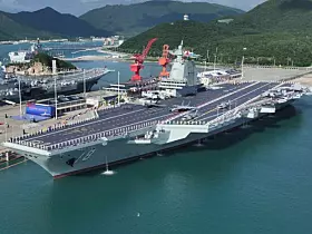 我国第一艘电磁弹射型航空母舰入列（3）