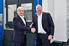 Auf dem Bild von links: Winfried Benz, CEO of Licon und David Modig, Chairman Modig Machine Tool.