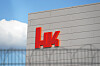 Vor zehn Jahren hing die Zukunft von Heckler & Koch am seidenen Faden, die Geschäfte waren mäßig und der Schuldenberg hoch. Das ist lange her, die Gegenwart der Waffenschmiede sieht ganz anders aus.