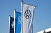 Bis zu 100.000 Jobs und vier Werke sollen bei VW in Gefahr sein. Niedersachsens Vize-Ministerpräsidentin fordert einen anderen Weg für den kriselnden Autoriesen.