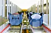 Infineon investiert in Villach 1,1 Mrd. EUR. Der Konzern plant eine GaN-Chipfertigung auf 300-mm-Wafern mit Produktionsstart 2027.